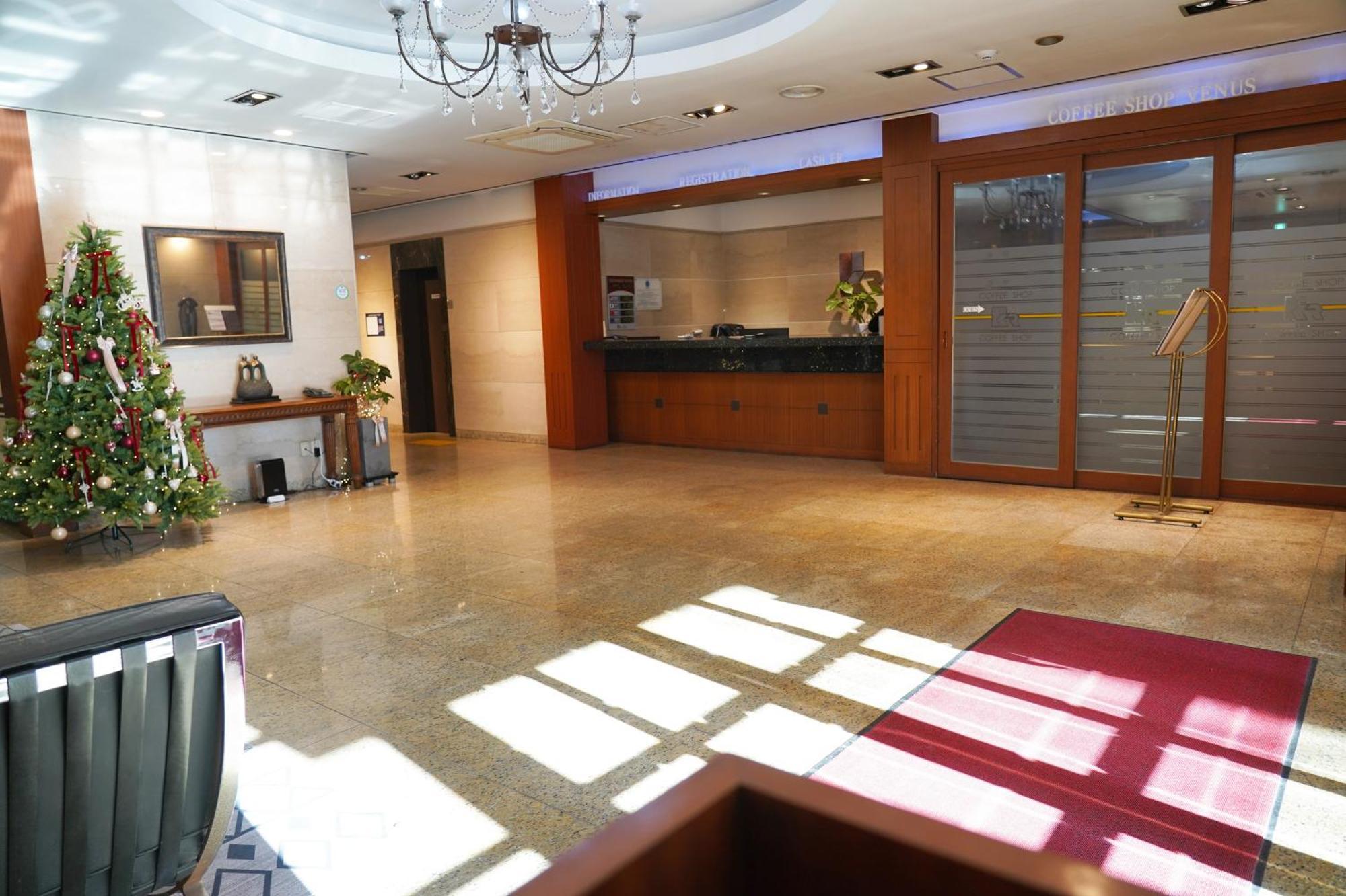Karak Tourist Hotel Seoul Exterior photo